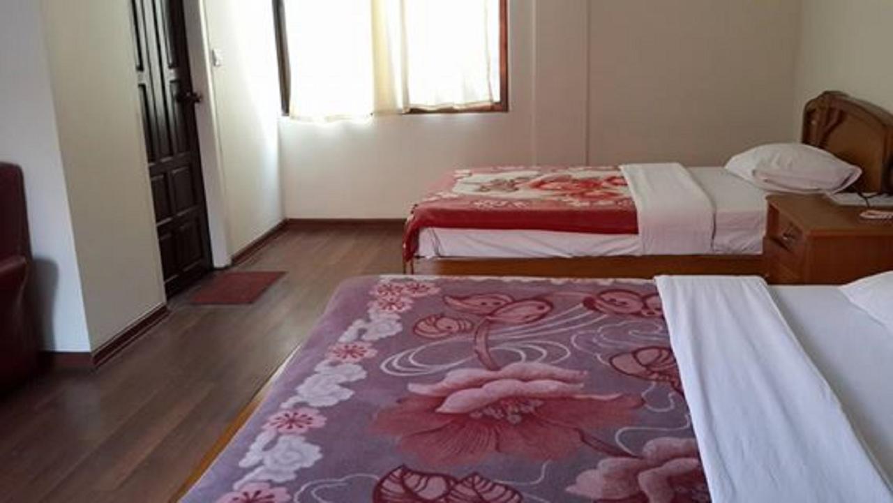 Maymyo Sa Khan Tha Hotel Pyin U Lwin Exterior foto